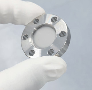 Ventanas selladas con diamante para rayos X extienden la vida útil y reducen la pérdida de transmisión