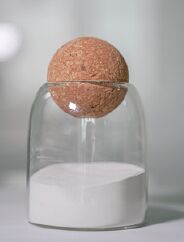 Polvo de nitruro de aluminio de alta pureza con distribución de tamaño de partícula estrecha y tamaño de partícula personalizable para materiales electrónicos