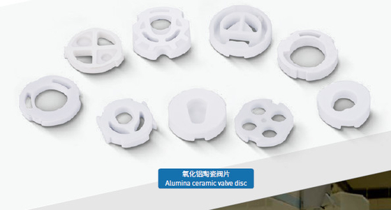 Óxido de aluminio cerámico industrial versátil Al2O3 de alta pureza