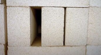 Ladrillo aislante de mullita ligero para hornos