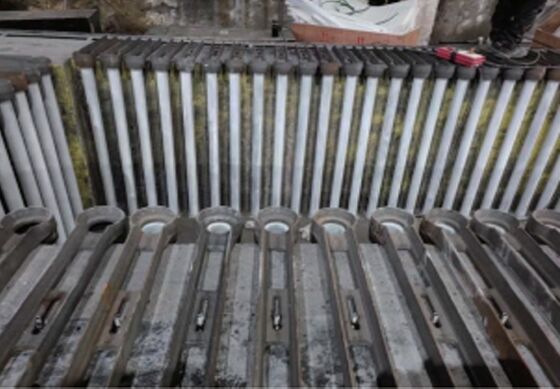 Elemento calefactor de SiC con temperatura máxima de funcionamiento de 1500 °C, resistente a la corrosión y alta eficiencia térmica para hornos industriales